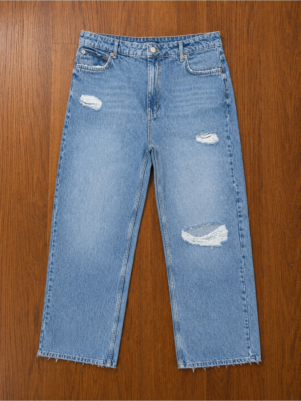 New Look Light Blue Straight Leg Distressed Jeans Sz 14 NWOT